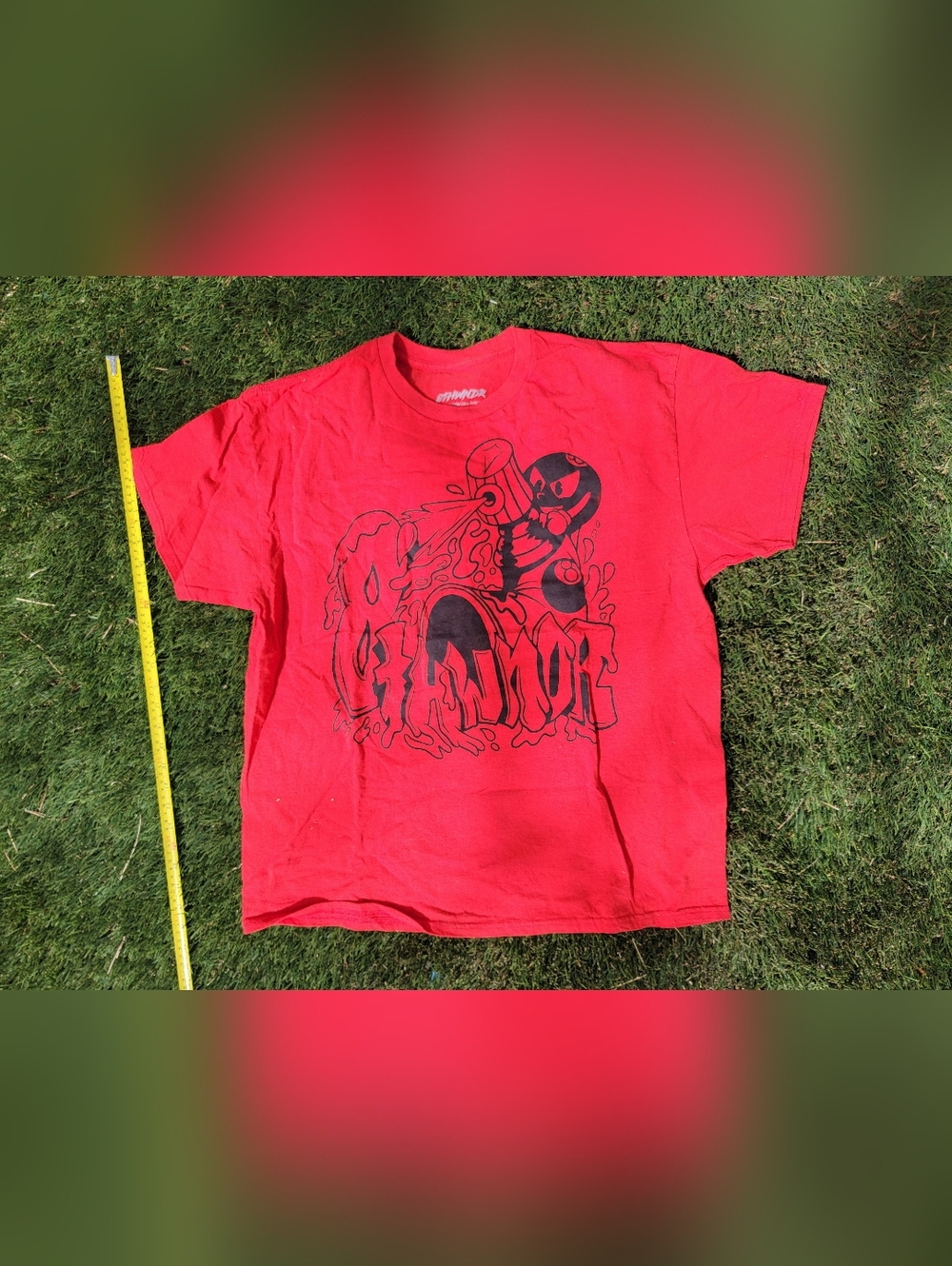 8th Wonder Graffiti Tee